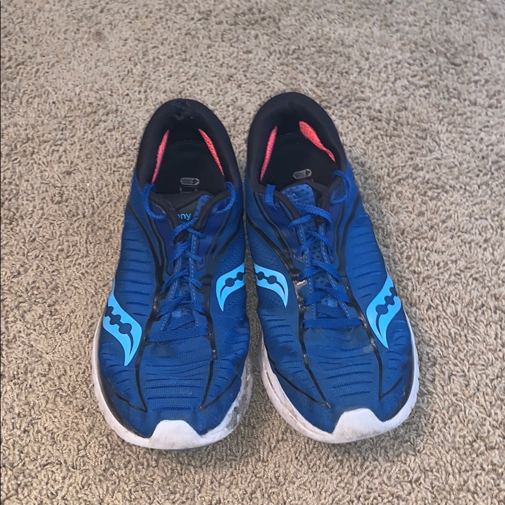 Saucony running shoes size 10.5
